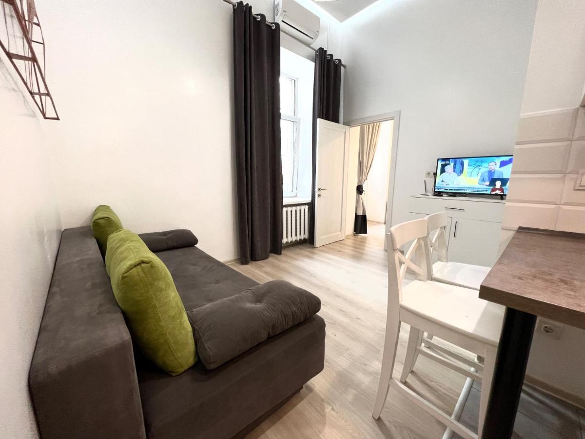 Kyiv White Apartment Εξωτερικό φωτογραφία