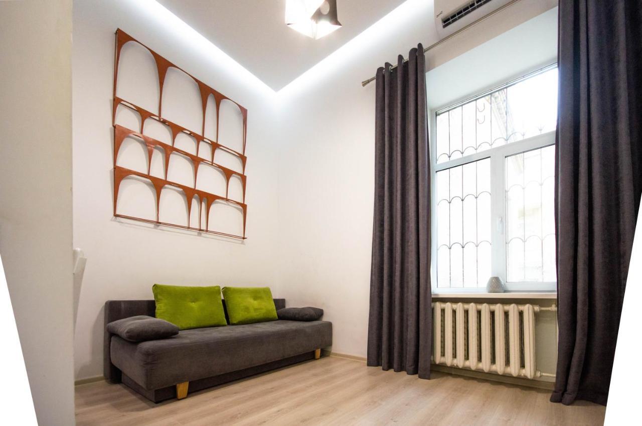 Kyiv White Apartment Εξωτερικό φωτογραφία
