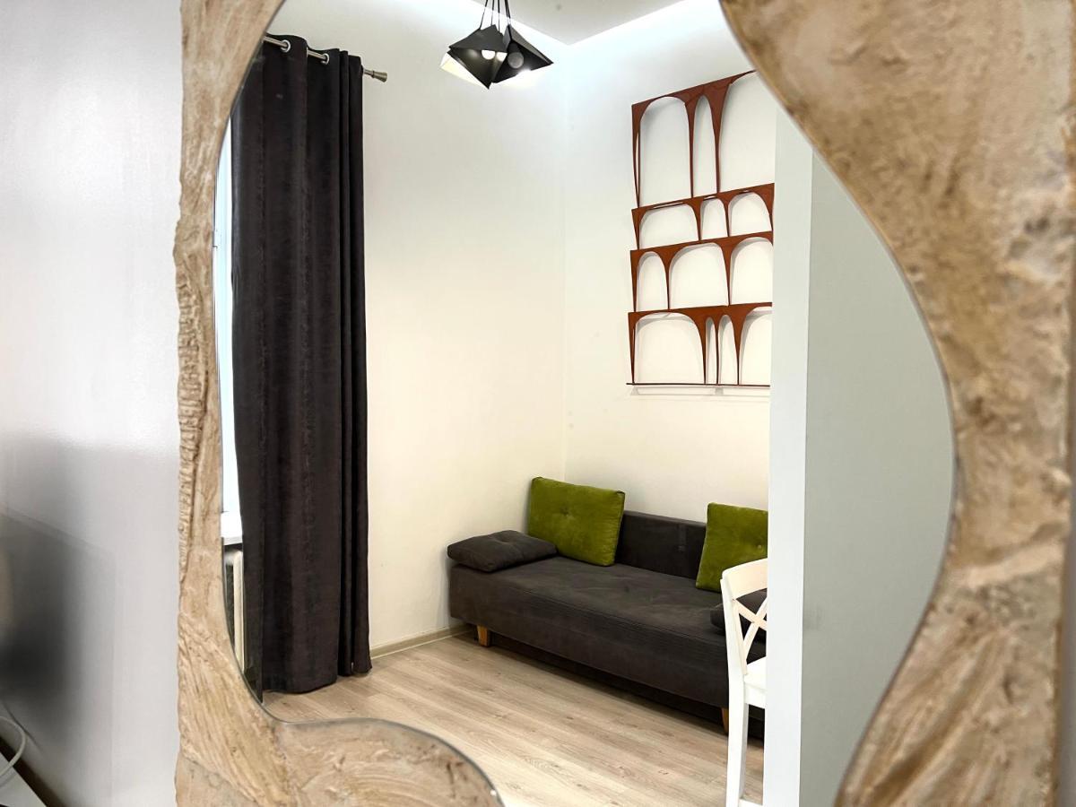 Kyiv White Apartment Εξωτερικό φωτογραφία
